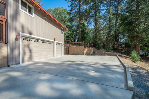 6466 Coe Ct, Michigan Bluff CA  95631-9663 exterior