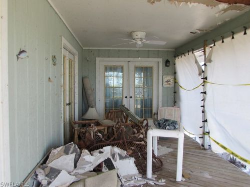 2360 Oleander St, Saint James City FL  33956-2030 exterior