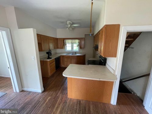 304 Governors Ave, Dover DE  19904-3006 exterior