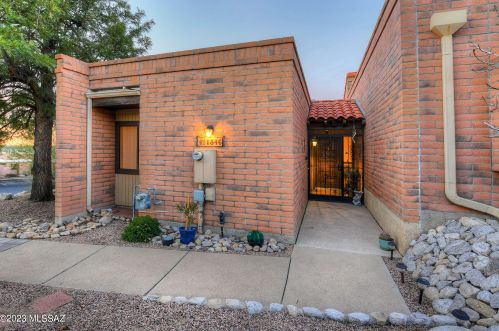 1846 Calmridge Ln, Tucson, AZ 85704-0907