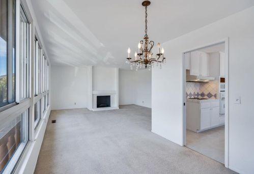 118 Dennis Dr, Daly City CA 94015-2812 exterior