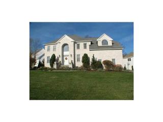 34 Millers Brook Dr, Cumberland, RI 02864-6133
