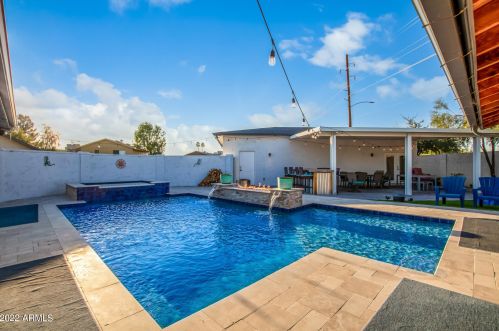 15268 52nd Dr, Glendale AZ  85306-4309 exterior