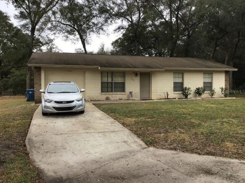 2261 Orange Oak Ct, Orange City, FL 32763-3321