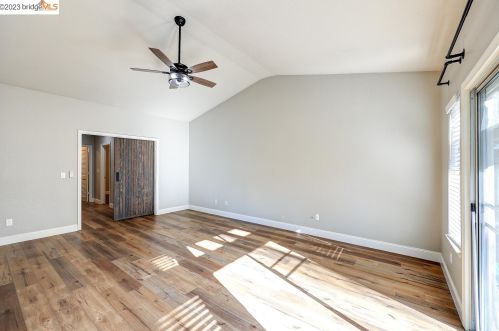 1579 Jasmine Cir, Oakley CA  94561-2652 exterior