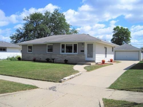 3778 78, Milwaukee WI  53222-3030 exterior