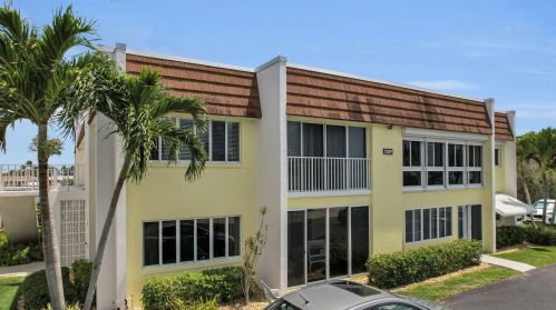 1309 Bayshore Dr, Fort Pierce FL  34949-3083 exterior