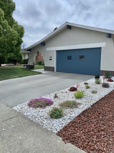 179 Carlsbad Cir, Vacaville CA  95687-3409 exterior