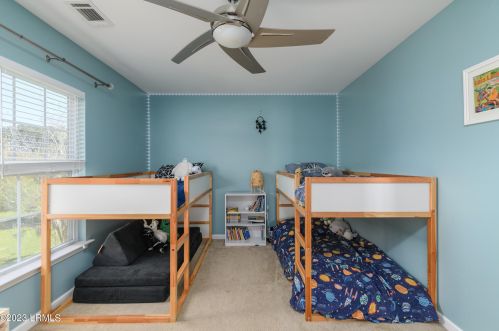 8 Waccamaw Way, Beaufort SC  29906-6002 exterior