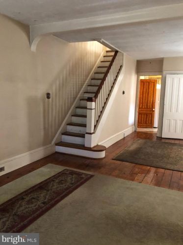 674 Lamberton St, Trenton NJ  08611-2912 exterior