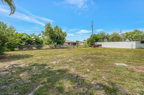 1404 36 Ter, Cape Coral FL  exterior