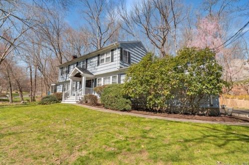111 Shelter Rock Rd, Stamford, CT 06903-3527