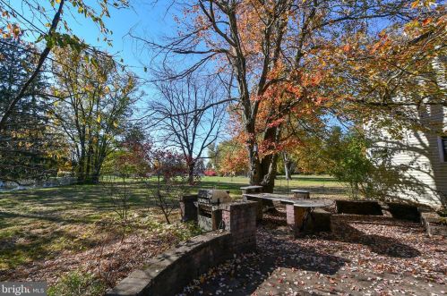 2023 Bethel Rd, Lansdale PA 19446-6054 exterior