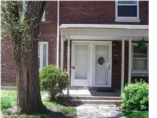1956 Magellan Ct, Louisville, KY 40210-5374