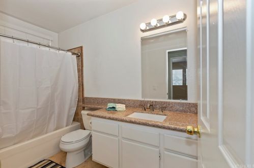 6847 Stone Pine Ct, Chino CA  91710-7414 exterior