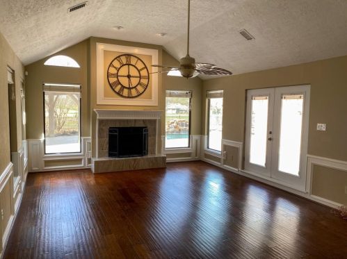 8323 Laurel Leaf Ln, Humble, TX 77346-1786