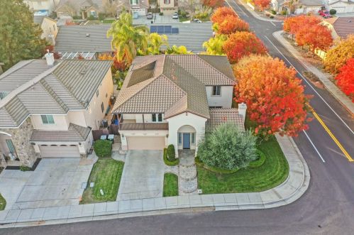 4021 Calistoga Ct, Modesto CA  95356-8987 exterior