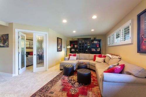 2802 Josie Ave, Long Beach CA 90815-1514 exterior