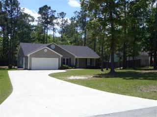 164 Live Oak Dr, Jacksonville NC  28540-8739 exterior