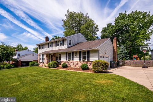 2808 Bodine Dr, Wilmington, DE 19810-2218
