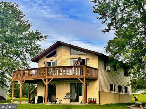 10 Bluejay Dr, Jim Thorpe, PA 18229-2903