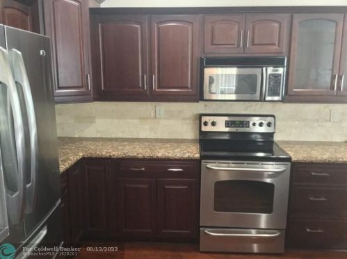 16408 39th St, Hollywood FL  33027-4639 exterior