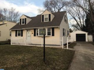 226 Edwards Ave, Barrington, NJ 08007-1232