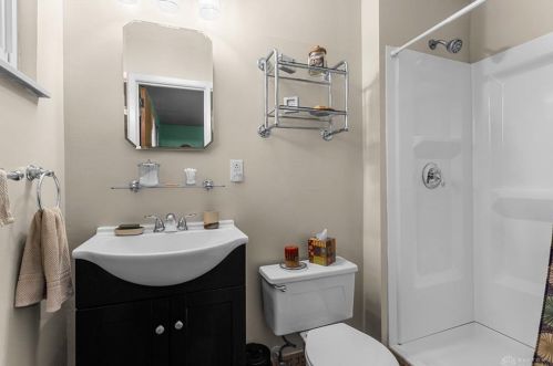 338 Crestway Rd, Englewood OH  45315-9702 exterior