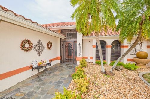 1429 23rd Ter, Cape Coral, FL 33909-4402