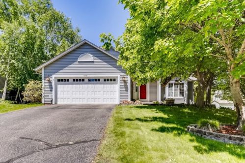 9108 Juneau Dr, Saint Paul, MN 55125-3568