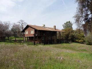 27905 Burrough Valley Rd, Tollhouse, CA 93667-9708