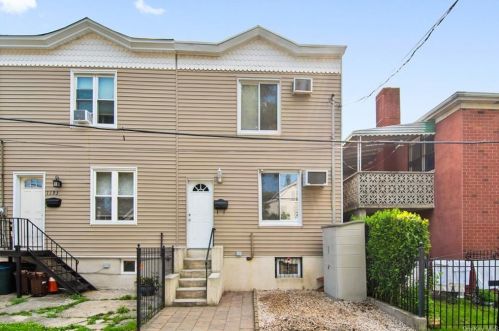 1191 Hobart Ave, Bronx, NY 10461-6176