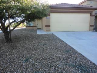 641 Flaming Arrow Dr, Green Valley AZ  85614-5586 exterior