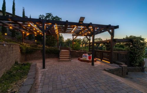 2940 Capetanios Dr, Folsom CA  95762-4601 exterior