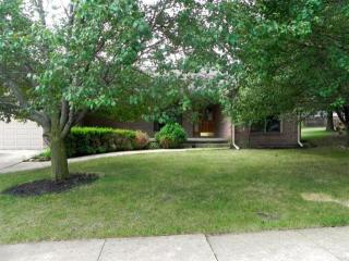 905 Stratford Dr, Greenville, OH 45331-2776