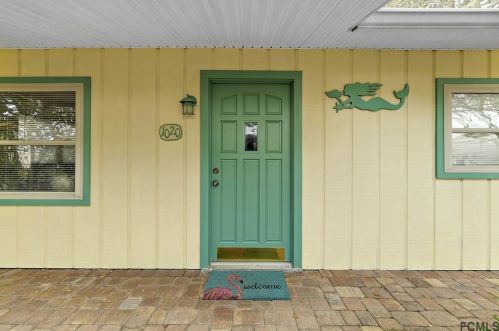 1020 Flagler Ave, Flagler Beach, FL 32136-3711