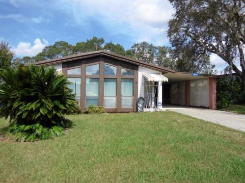 12113 Sara St, Brooksville, FL 34613-5526