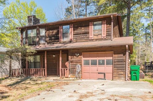 5266 Mountain Village Ct, Stone Mountain, GA 30083-5590