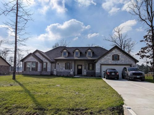 6383 Rollinghills Rd, Conroe, TX 77303-4686