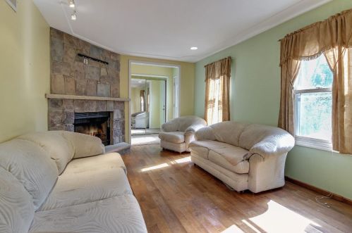 6106 Grand Blvd, Hobart IN  46342-6631 exterior