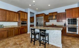21427 38th Pl, Phoenix AZ  85050-4969 exterior