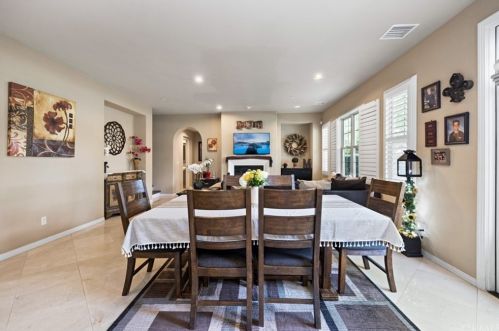 105 Mission, Irvine CA  92620-3420 exterior