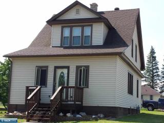 331 4 St, Chisholm MN  55719-1510 exterior
