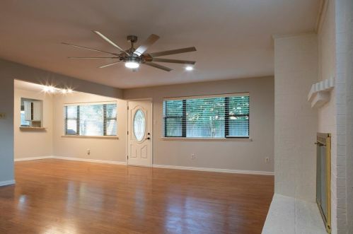 300 Springridge Ln, Euless TX  76039-8034 exterior