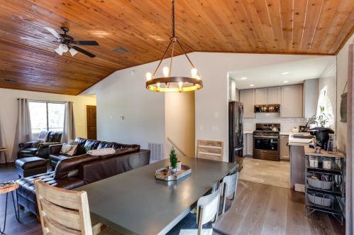 19338 James Cir, Groveland CA  95321-9373 exterior