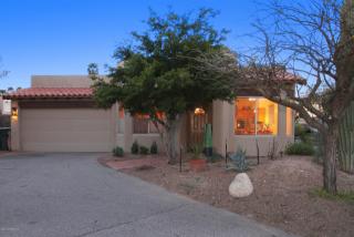 2517 Dos Hombres Rd, Tucson, AZ 85715-3601