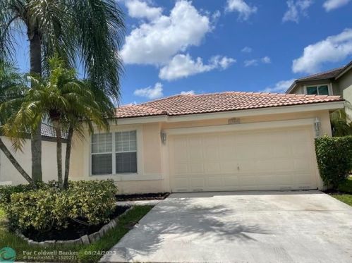 17484 22nd St, Hollywood FL  33029-5548 exterior