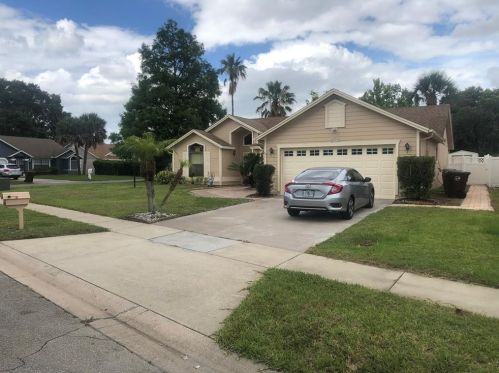 2613 Birchwood Ave, Kissimmee FL  34744-4040 exterior