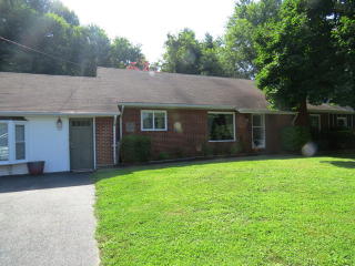 39 Bland Rd, Oaklevel, VA 24055-5716