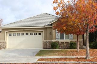 222 Bloomfield Dr, Bakersfield, CA 93312-7063